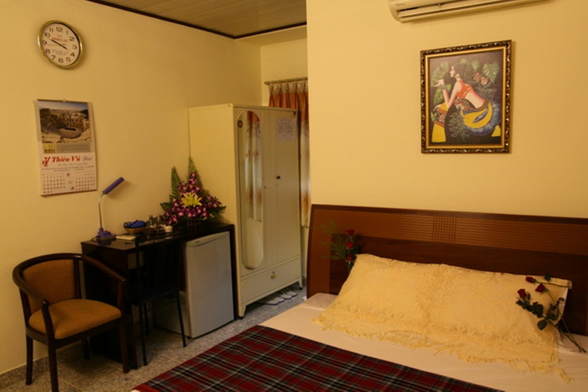 Thien Vu Hotel Ho Chi Minh City Exterior photo